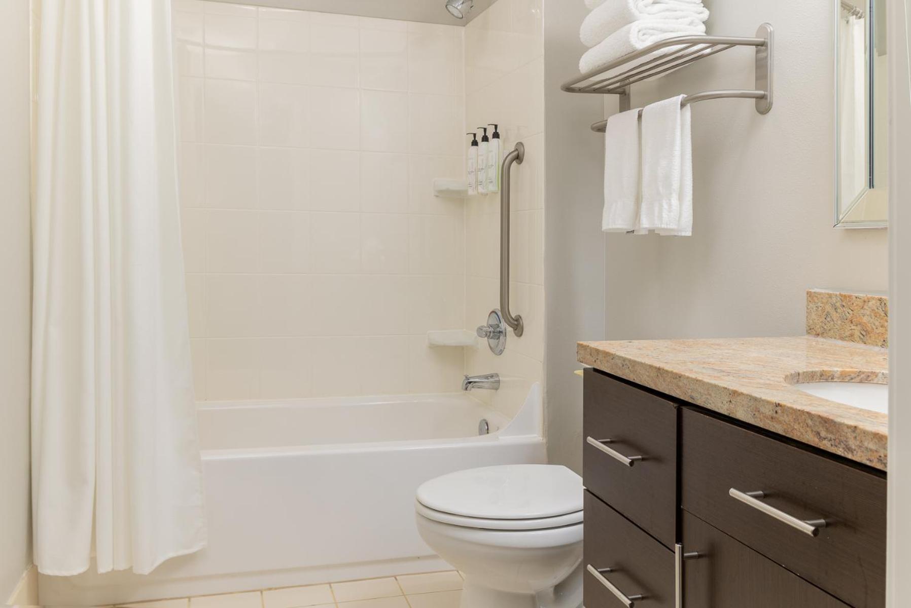 Towneplace Suites By Marriott Monrovia Extérieur photo