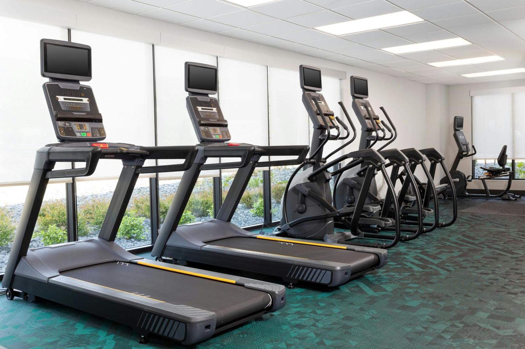 Towneplace Suites By Marriott Monrovia Extérieur photo