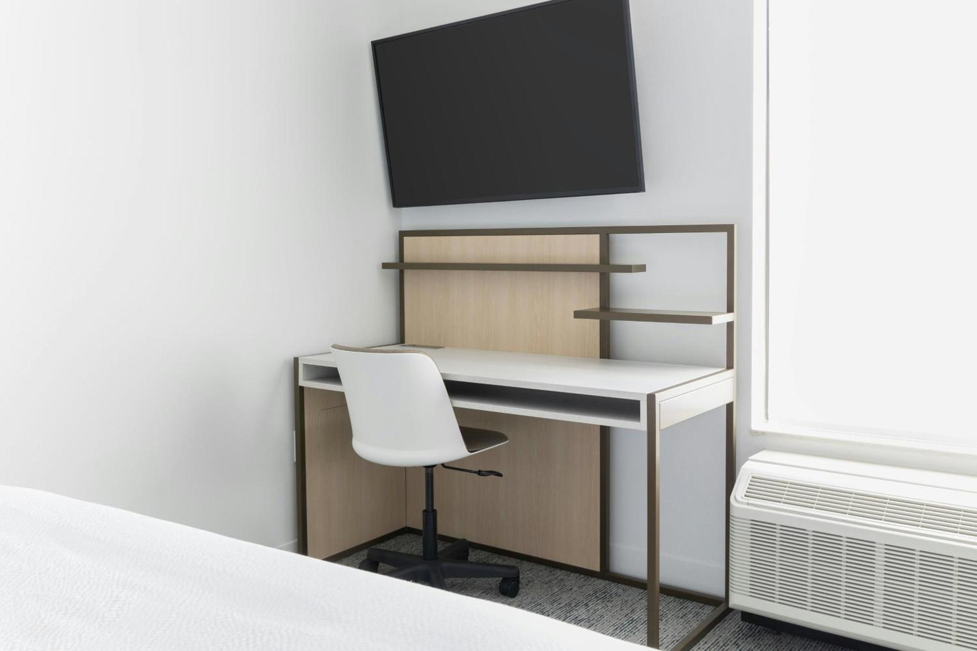 Towneplace Suites By Marriott Monrovia Extérieur photo